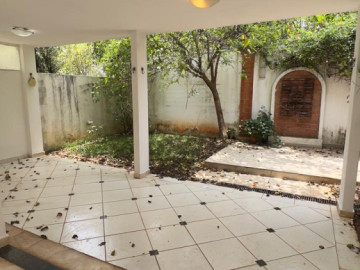 Casa - Aluguel - Tamboré - Santana de Parnaíba - SP