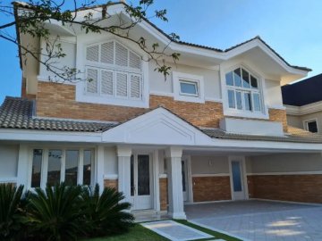 Alphaville Residencial 2 - Impec�vel - 470 m2, 4 su�tes