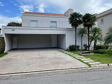 Alphaville Residencial 2 - 600 m2 - 3 su�tes, piscina